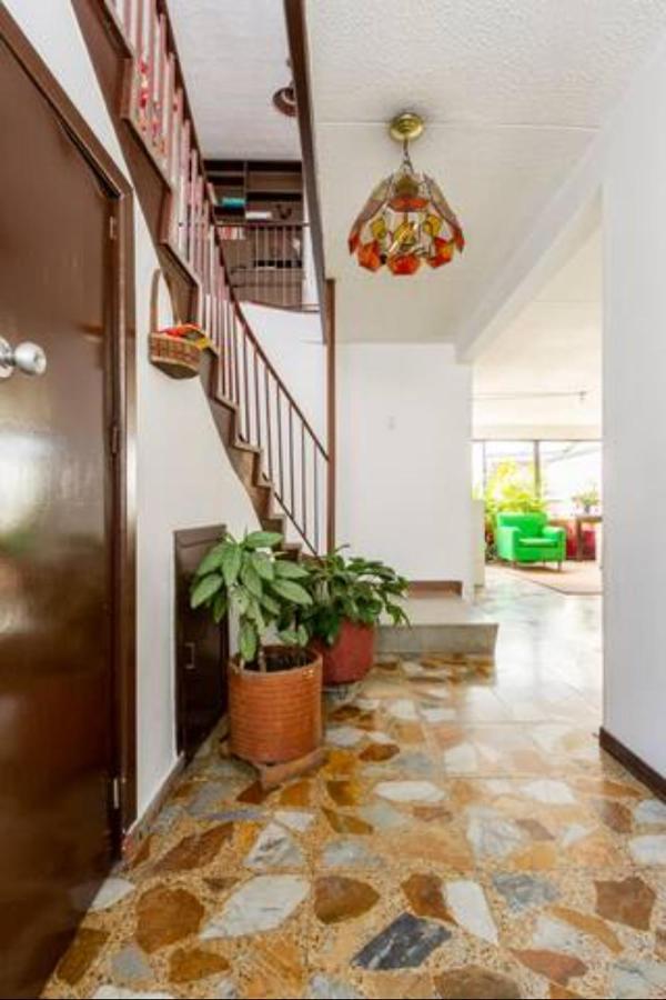 Homestay Anastasio Gutman House