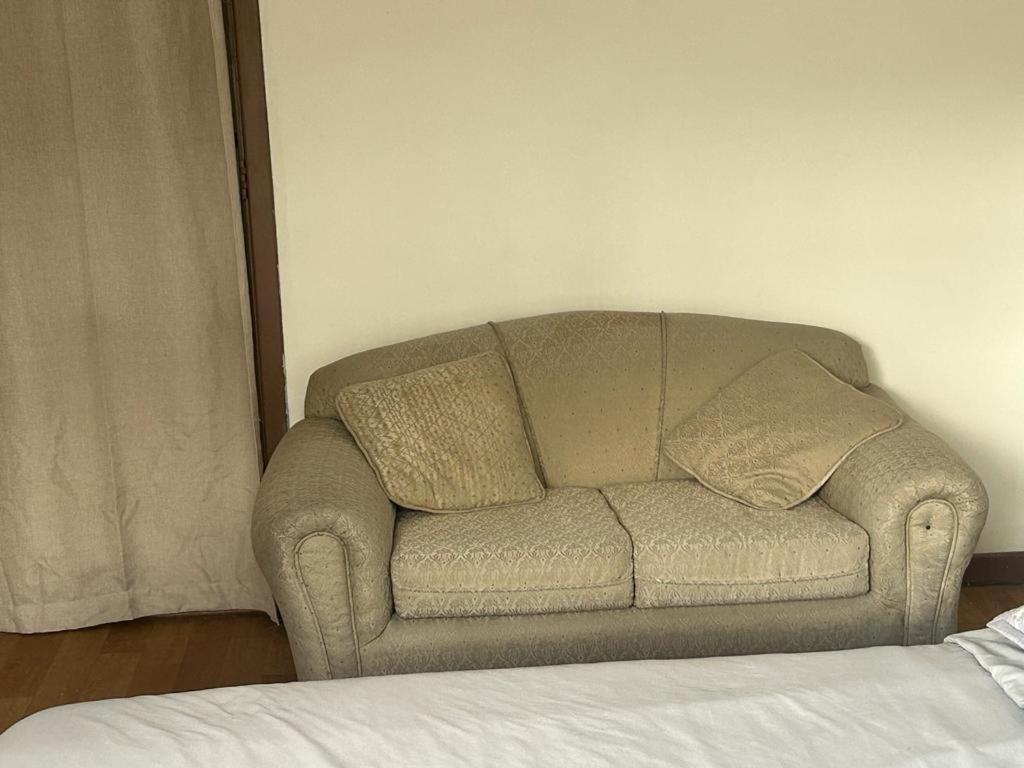 Anastasio Gutman House Homestay *